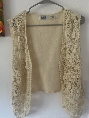 Cream Crochet Open-Front Women's Sweater Vest